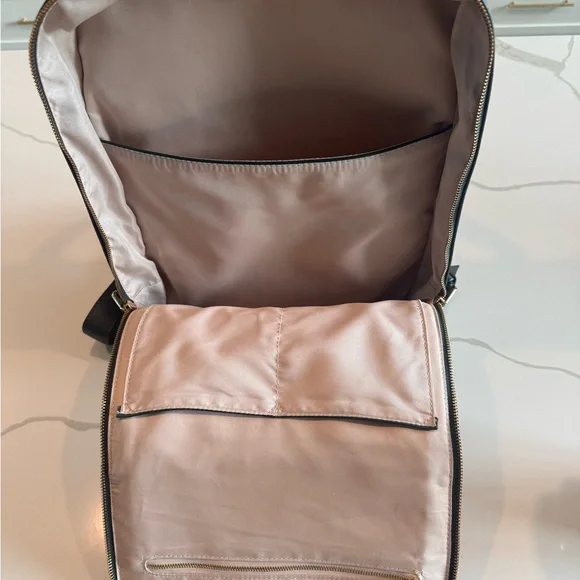 CALPAK Kaya Forest Green backpack/laptop bag. Gold tone hardware. - Picture 6 of 9